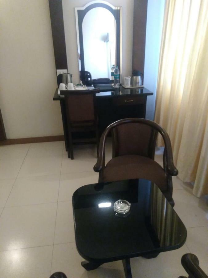 Hotel Rudra Continental Rudrapur Экстерьер фото