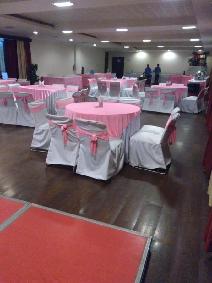 Hotel Rudra Continental Rudrapur Экстерьер фото