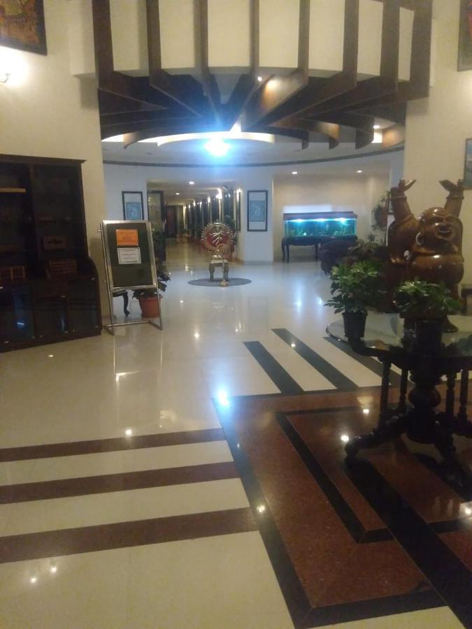 Hotel Rudra Continental Rudrapur Экстерьер фото